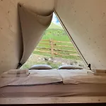 Lodge Glamping Kamp Triglav *