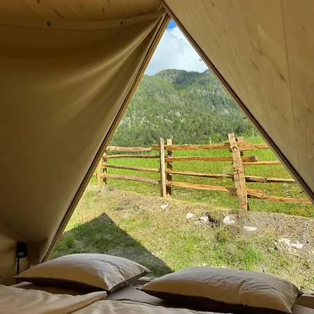 Glamping Kamp Triglav * Soca